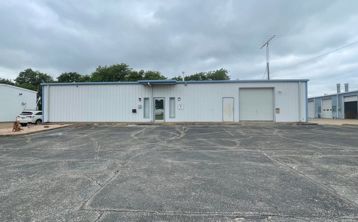 Pictures of Office, Industrial property located at 430 Towne Oaks Dr, Waco, TX 76710 for sales - image #1