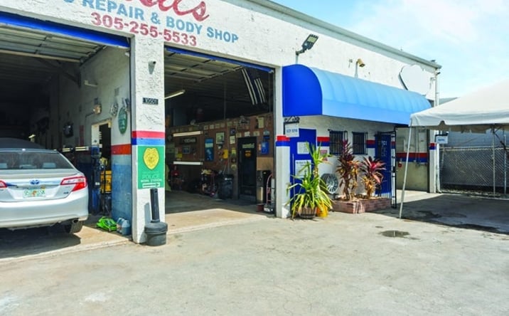 Pictures of Industrial, Business for Sale property located at 10501 SW 185 Terrace, Cutler Bay, FL 33157 for sales - image #1