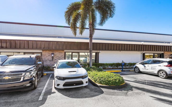 Pictures of Industrial property located at 1979 TENTH AVE N, LAKE WORTH BEACH, FL 33461 for sales - image #1