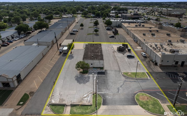 Pictures of Retail property located at 4010 Rhea Road, Wichita Falls, TX 76308 for sales - image #1