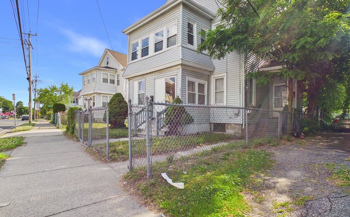Pictures of Multifamily property located at 634 Dickinson Street, Springfield, MA 01108, 21 Draper Street, Springfield, MA 01108 for sales - image #1