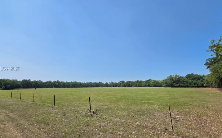 Pictures of Land property located at xx SE 225th Dr, Other City - In The State Of Florida, FL 32640 for sales - image #1