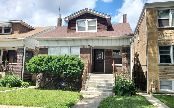 Pictures of Multifamily property located at 4158 W Wellington Avenue, Chicago, IL 60641 for sales - image #1