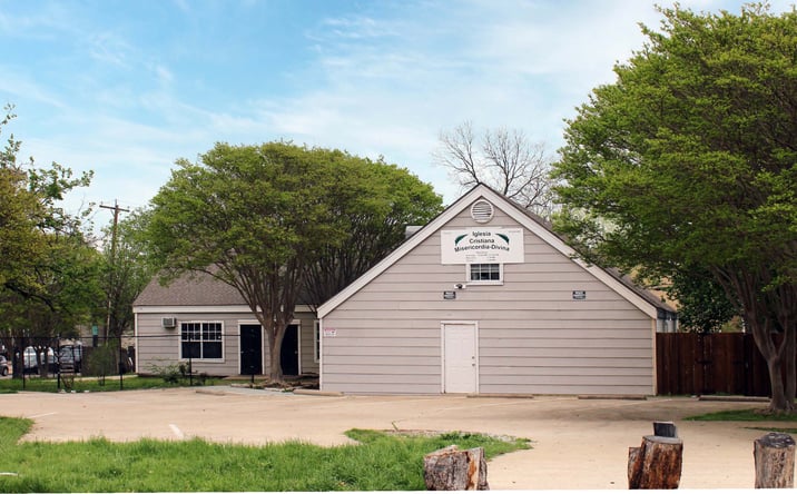 Pictures of Retail property located at 13408 Kit Ln, Dallas, TX 75240 for sales - image #1