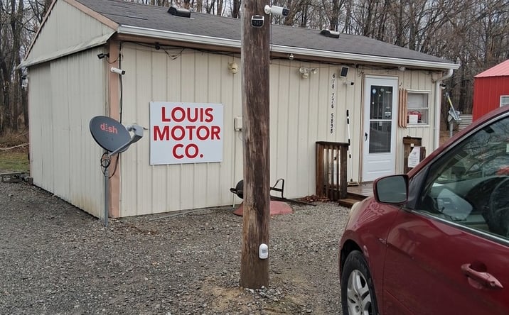 Pictures of Retail property located at 17092 Route 37 Highway N, Johnston City, IL 62951 for sales - image #1