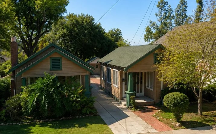 Pictures of Multifamily property located at 272 Thorne Street, Los Angeles, CA 90042 for sales - image #1