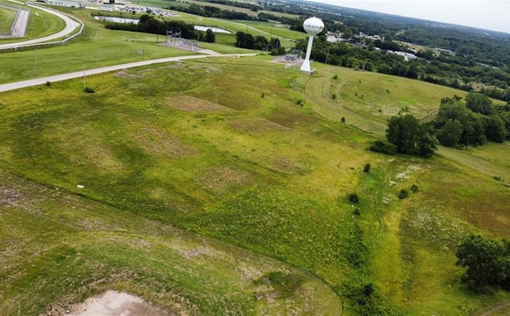 Pictures of Land property located at SE Pence Road, Cameron, MO 64429 for sales - image #1