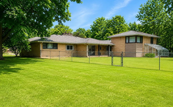 Pictures of Business for Sale, Land, Multifamily property located at 1690 N Center Road, Saginaw, MI 48638 for sales - image #1