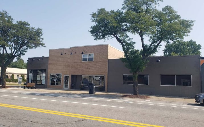 Pictures of Retail property located at 2860, 2870, 2880 Coolidge Highway, Berkley, MI 48072 for sales - image #1