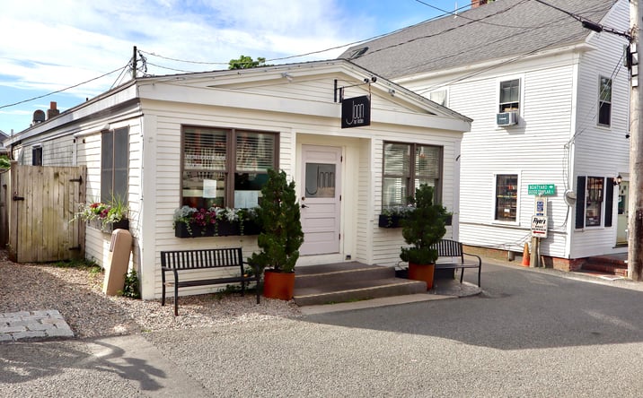 Pictures of Retail property located at 133 Commercial Street, Provincetown, MA 02657 for sales - image #1