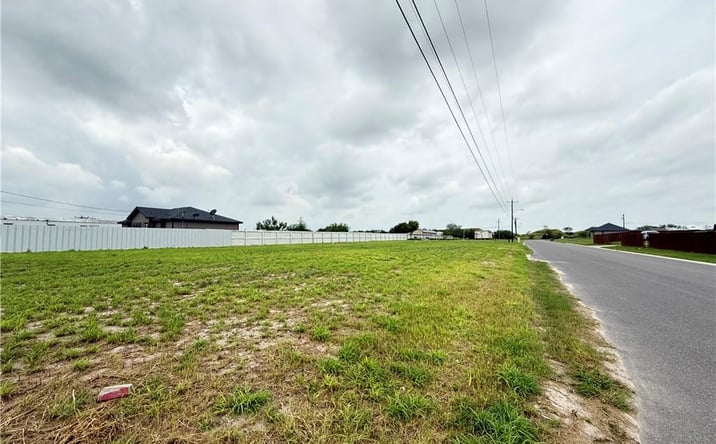 Pictures of Land, Multifamily property located at 4523 Jesus Street, Mission, TX 78574 for sales - image #1