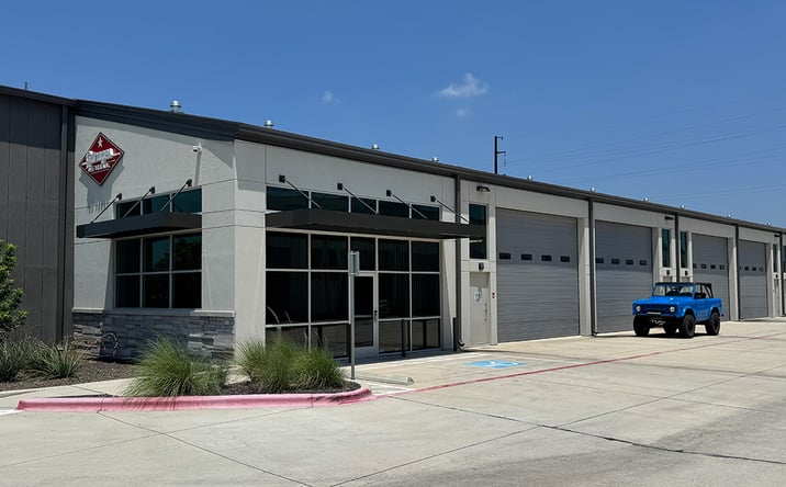 Pictures of Retail property located at 1009 Ranch Road 620 North, Lakeway, TX 78734 for sales - image #1