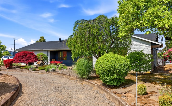 Pictures of Industrial property located at 9105 Arney Lane Northeast, Woodburn, OR 97071 for sales - image #1