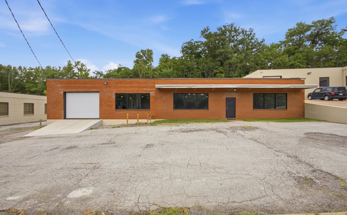 Pictures of Industrial property located at 5629 Raytown Road, Raytown, MO 64133 for sales - image #1