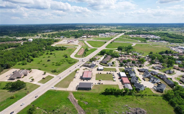 Pictures of Retail, Office property located at 440 S Hillcrest Drive, Sulphur Springs, TX 75482 for sales - image #1