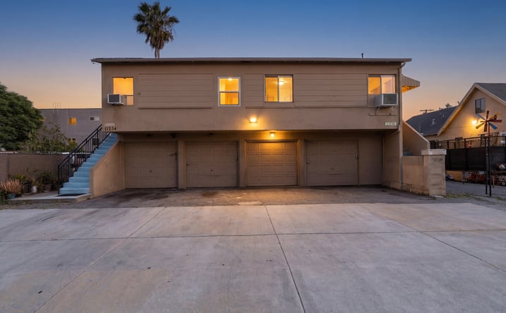 Pictures of Multifamily property located at 11234 Hatteras St, North Hollywood, CA 91601 for sales - image #1