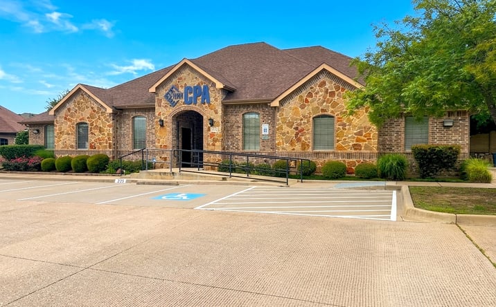 Pictures of Office property located at 935 W Glade Road, Hurst, TX 76054 for sales - image #1