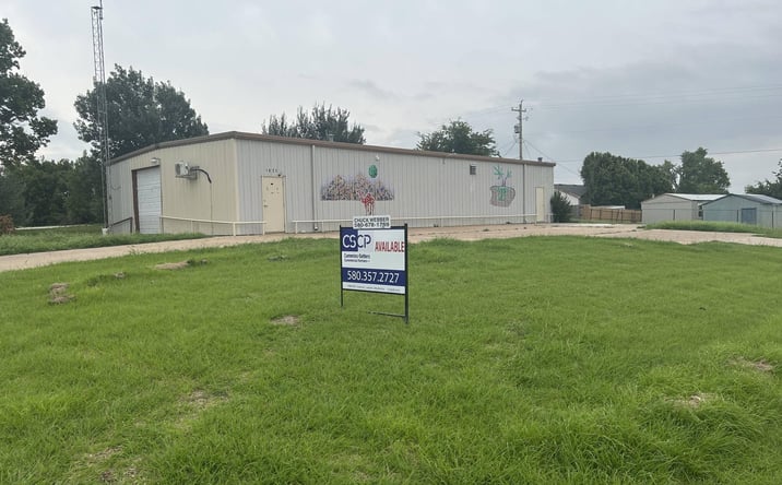 Pictures of Mixed Use, Special Purpose, Business for Sale property located at 1802 SW SHERIDAN RD, LAWTON, OK 73505-8630 for sales - image #1