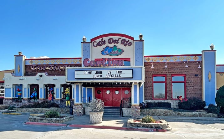 Pictures of Retail property located at 1530 Peachtree Rd, Mesquite, TX 75149 for sales - image #1