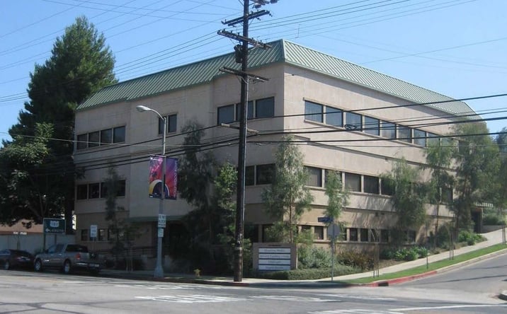 Pictures of Office property located at 3255 Cahuenga Boulevard West, Los Angeles, CA 90068 for sales - image #1