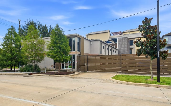Pictures of Office property located at 2301 Caroline Street, Houston, TX 77004 for sales - image #1