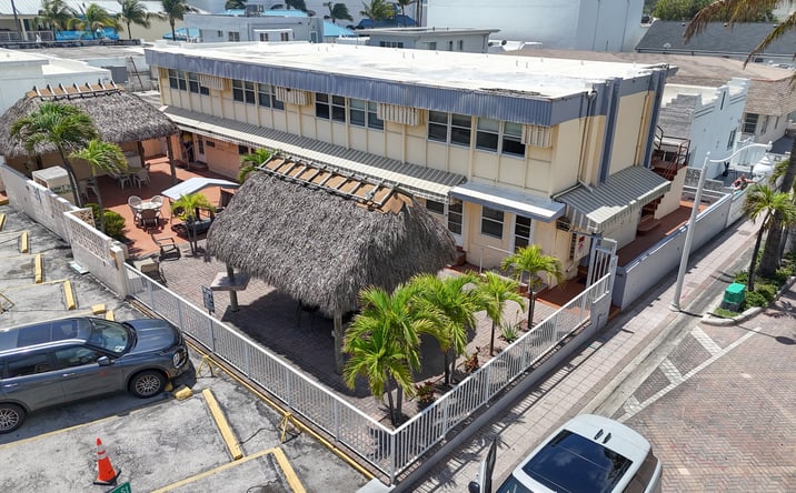 Pictures of Multifamily, Hospitality, Mixed Use property located at 312 Minnesota St, Hollywood, FL 33019 for sales - image #1