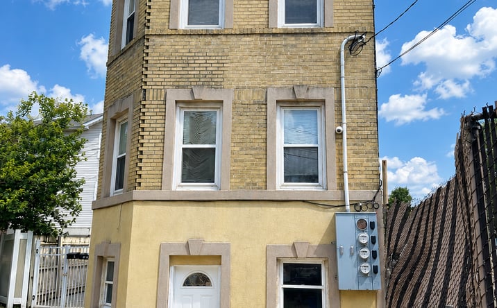 Pictures of Retail, Multifamily, Mixed Use property located at 233 Malvern Street, Newark, NJ 07105 for sales - image #1