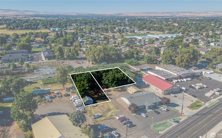 Pictures of Land property located at 914 NE Rose Street, College Place, WA 99324 for sales - image #1
