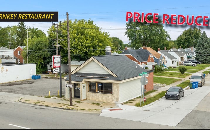 Pictures of Retail property located at 14693 8 Mile Rd, Warren, MI 48089 for sales - image #1