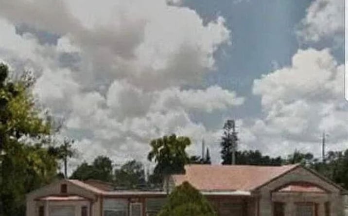 Pictures of Multifamily property located at 2490 NW 91st Street # c #A,b,c, Miami, FL 33147 for sales - image #1