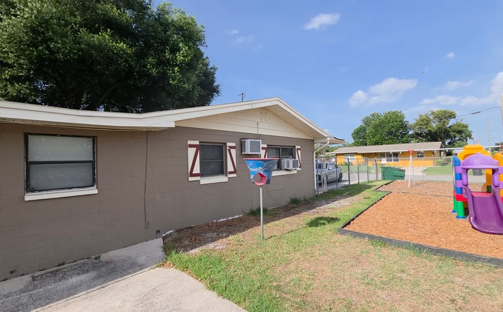 Pictures of Office, Mixed Use, Business for Sale property located at 768 31st Court Northwest, Winter Haven, FL 33881 for sales - image #1