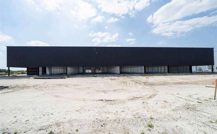 Pictures of Industrial property located at 8411-8419 Duffie Dr, Punta Gorda, FL 33982 for sales - image #1