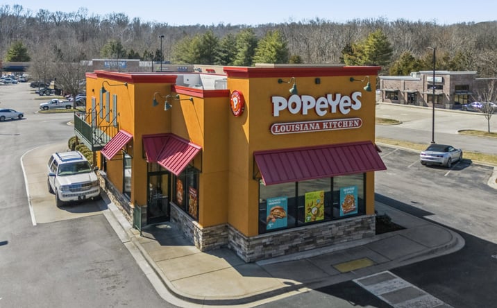 Pictures of Retail property located at 133 Hutton Place, Ashland City, TN 37015 for sales - image #1