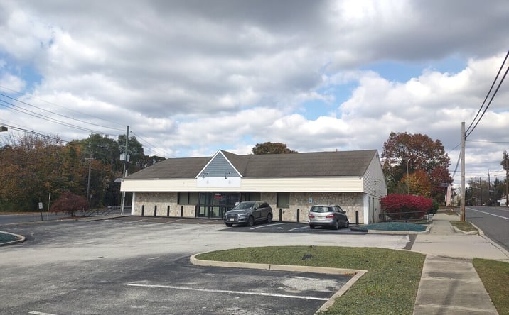 Pictures of Retail property located at 1115 N BLACK HORSE PIKE, BLACKWOOD, NJ 08012-4817 for sales - image #1