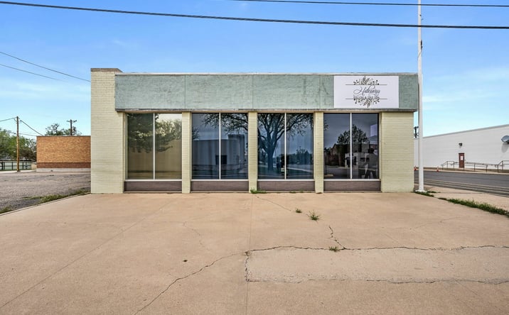 Pictures of Retail, Office property located at 1610 5th Ave, Canyon, TX 79015 for sales - image #1
