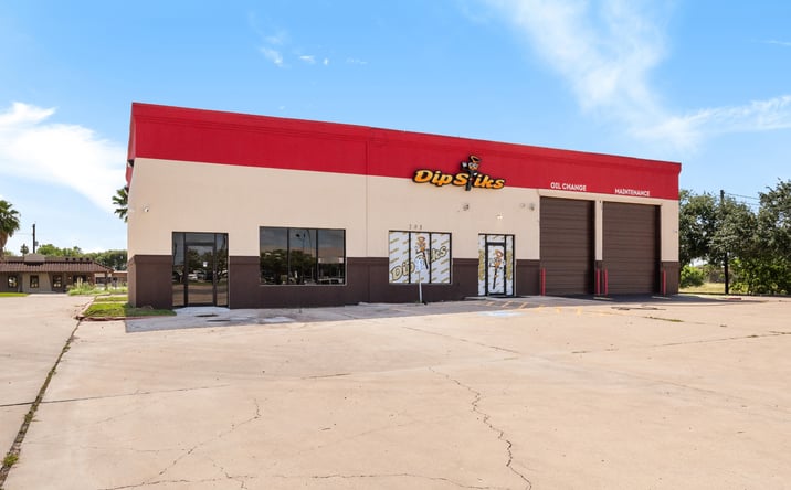 Pictures of Retail property located at 205 N Loop 499, Harlingen, TX 78550 for sales - image #1