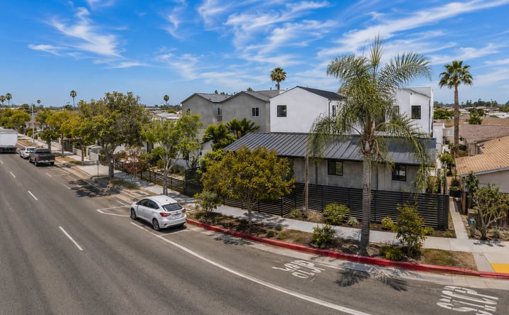 Pictures of Multifamily property located at 3305-3309 Clairemont Mesa Blvd, San Diego, CA 92117 for sales - image #1