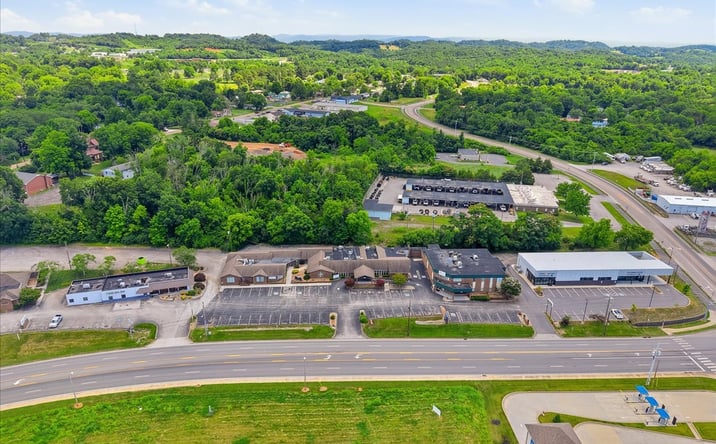 Pictures of Office property located at 1633 W MORRIS BLVD, MORRISTOWN, TN 37813-3875 for sales - image #1