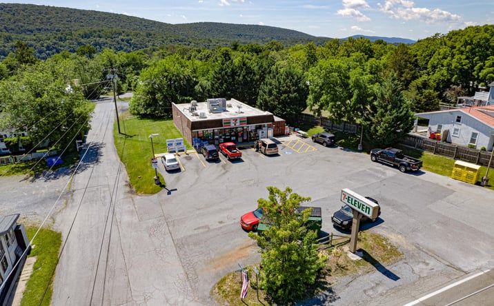Pictures of Retail property located at 1655 W Washington St, Bolivar, WV 25425 for sales - image #1