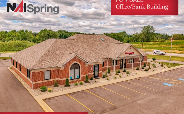 Pictures of Office, Retail property located at 4026 Dressler Rd NW, Canton, OH 44718 for sales - image #1