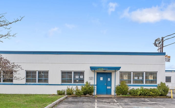 Pictures of Industrial property located at 4048 NEW CT AVE, DEWITT, NY 13206 for sales - image #1