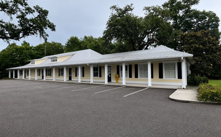 Pictures of Retail, Office property located at 1710 E PASS RD, GULFPORT, MS 39507-3528 for sales - image #1