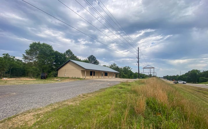 Pictures of Office property located at 9628 N US HWY 259 (Tract 2), Broken Bow, OK 74728 for sales - image #1