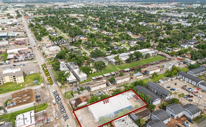 Pictures of Retail, Industrial property located at 7515 Long Point Road, Houston, TX 77055 for sales - image #1