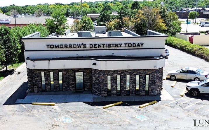 Pictures of Retail, Office property located at 11229 West Dodge Road, Omaha, NE 68154 for sales - image #1