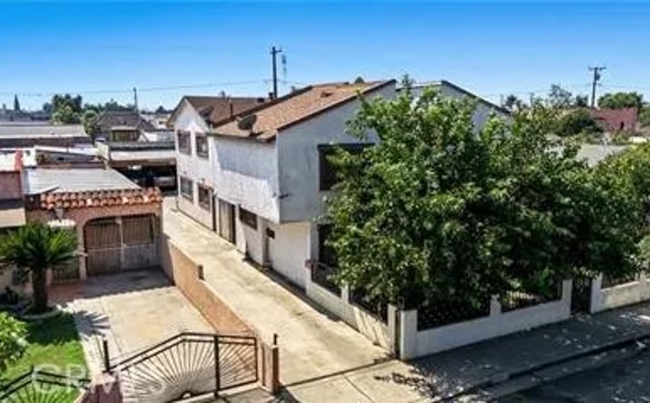 Pictures of Multifamily property located at 2526 Flower Street, Huntington Park, CA 90255 for sales - image #1