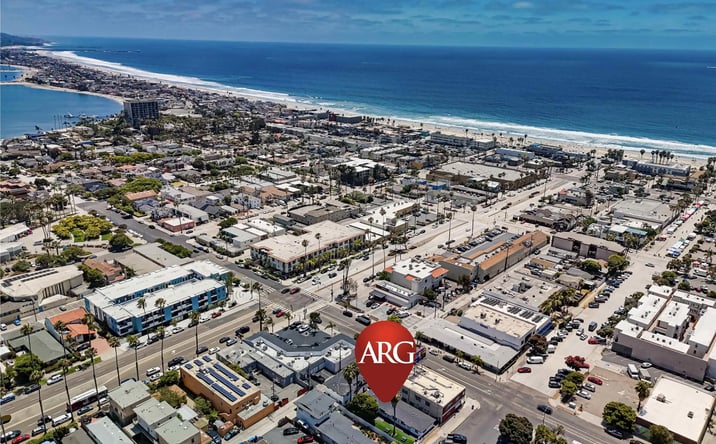 Pictures of Multifamily property located at 1007-1017 Hornblend Street, San Diego, CA 92109 for sales - image #1