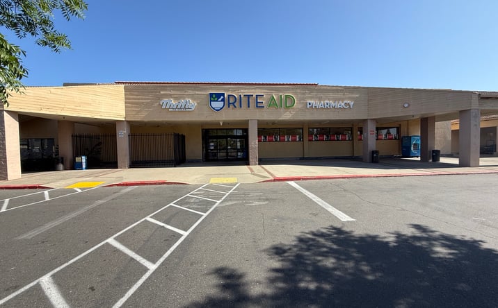 Pictures of Retail property located at 9133 Kiefer Blvd, Sacramento, CA 95826 for sales - image #1
