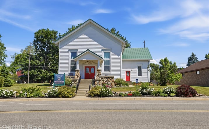 Pictures of Mixed Use, Land, Retail property located at 131 E Main Street, Vernon, MI 48476 for sales - image #1