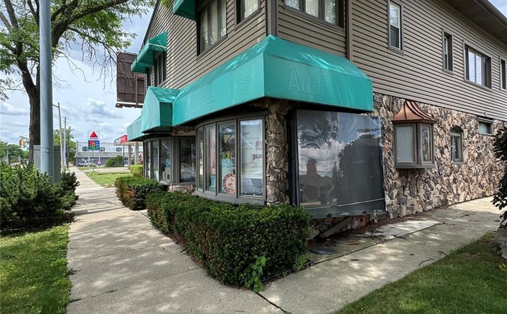 Pictures of Retail, Office, Mixed Use property located at 1128 Eureka Road, Wyandotte, MI 48192 for sales - image #1
